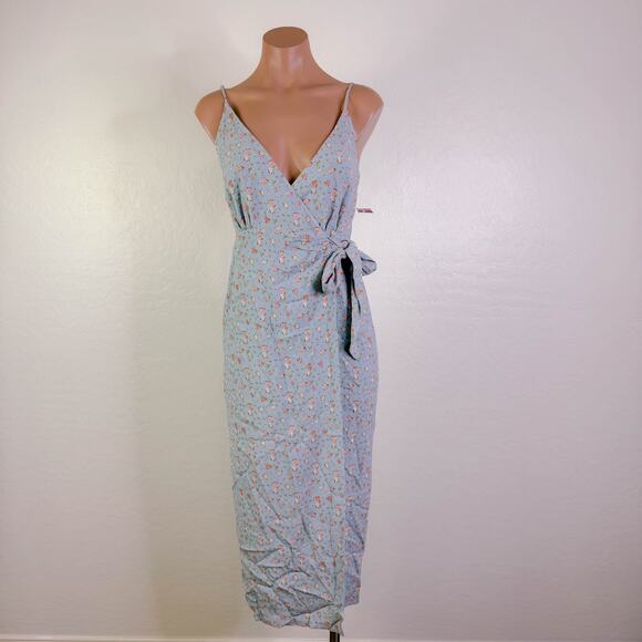 WAYF Electric Sleeveless Floral Wrap Midi Dress Light Blue Cottagecore sz M NWT - Picture 1 of 12
